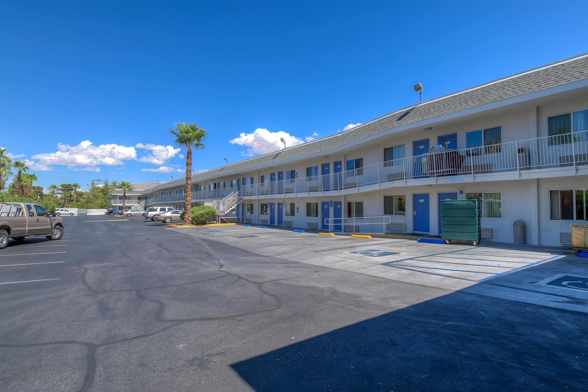 Park Inn By Radisson, Las Vegas Boulder Hwy Exterior foto