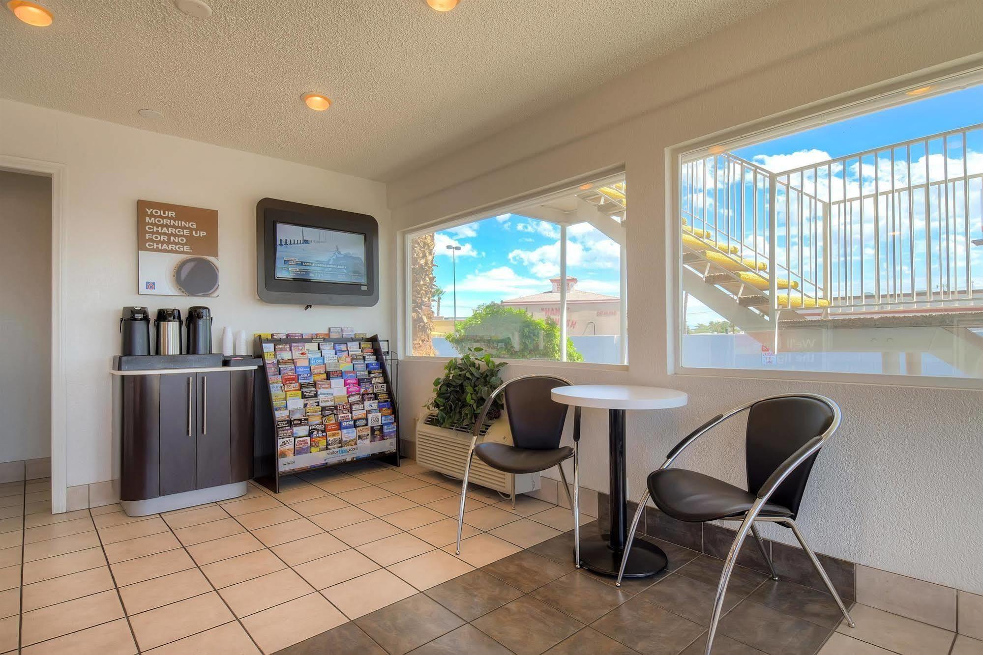 Park Inn By Radisson, Las Vegas Boulder Hwy Exterior foto
